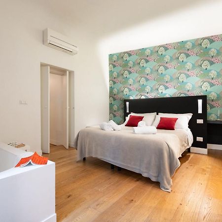 Tb-One Bedroom Luxury Apartment In The Fashion District ฟลอเรนซ์ ภายนอก รูปภาพ