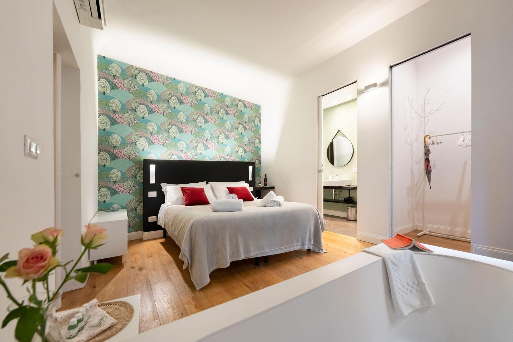 Tb-One Bedroom Luxury Apartment In The Fashion District ฟลอเรนซ์ ภายนอก รูปภาพ