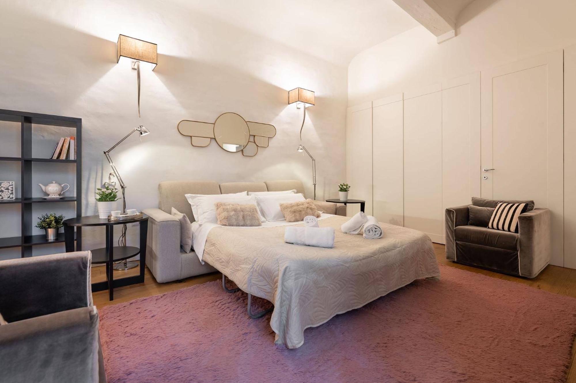 Tb-One Bedroom Luxury Apartment In The Fashion District ฟลอเรนซ์ ภายนอก รูปภาพ