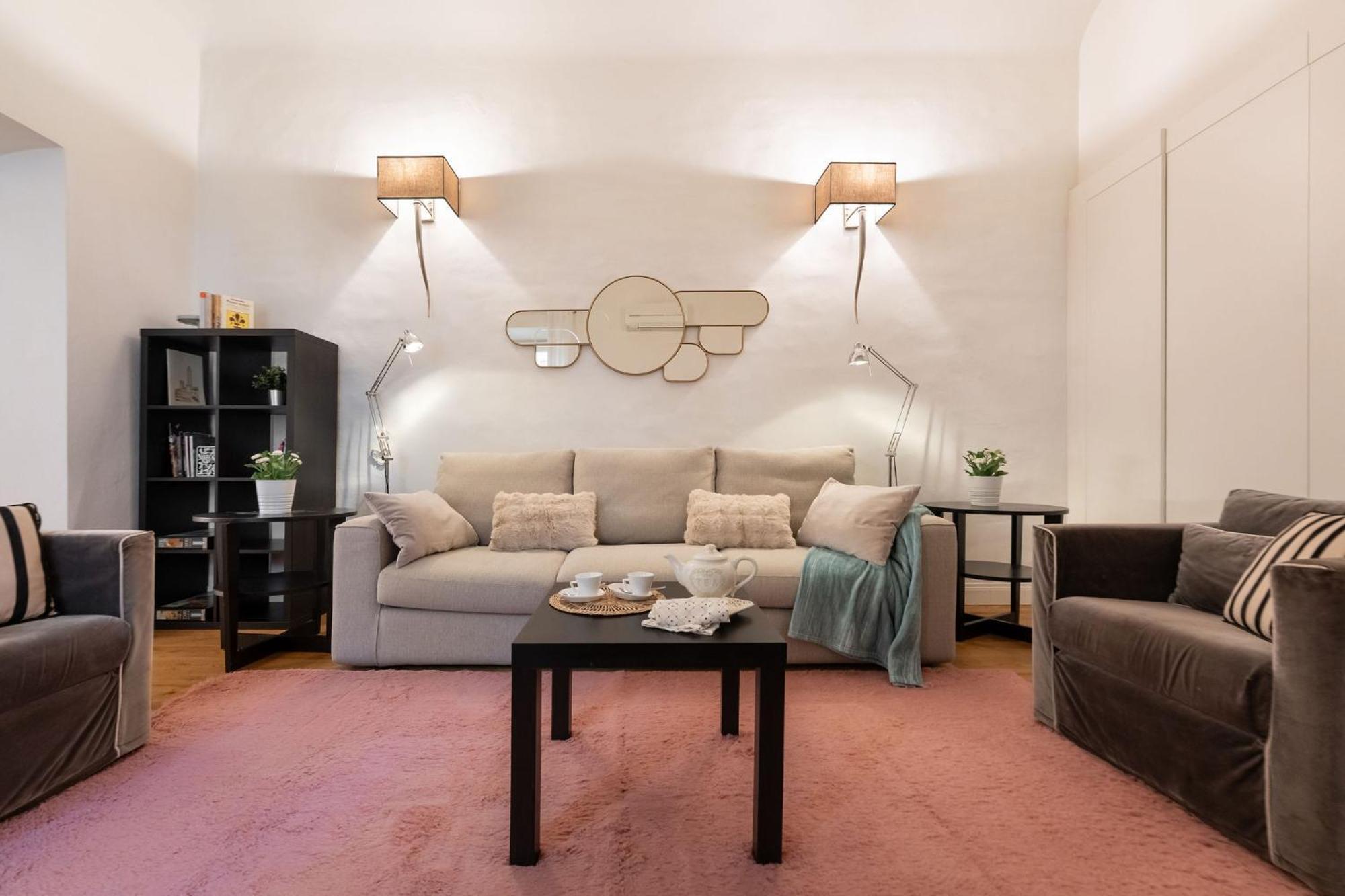 Tb-One Bedroom Luxury Apartment In The Fashion District ฟลอเรนซ์ ภายนอก รูปภาพ