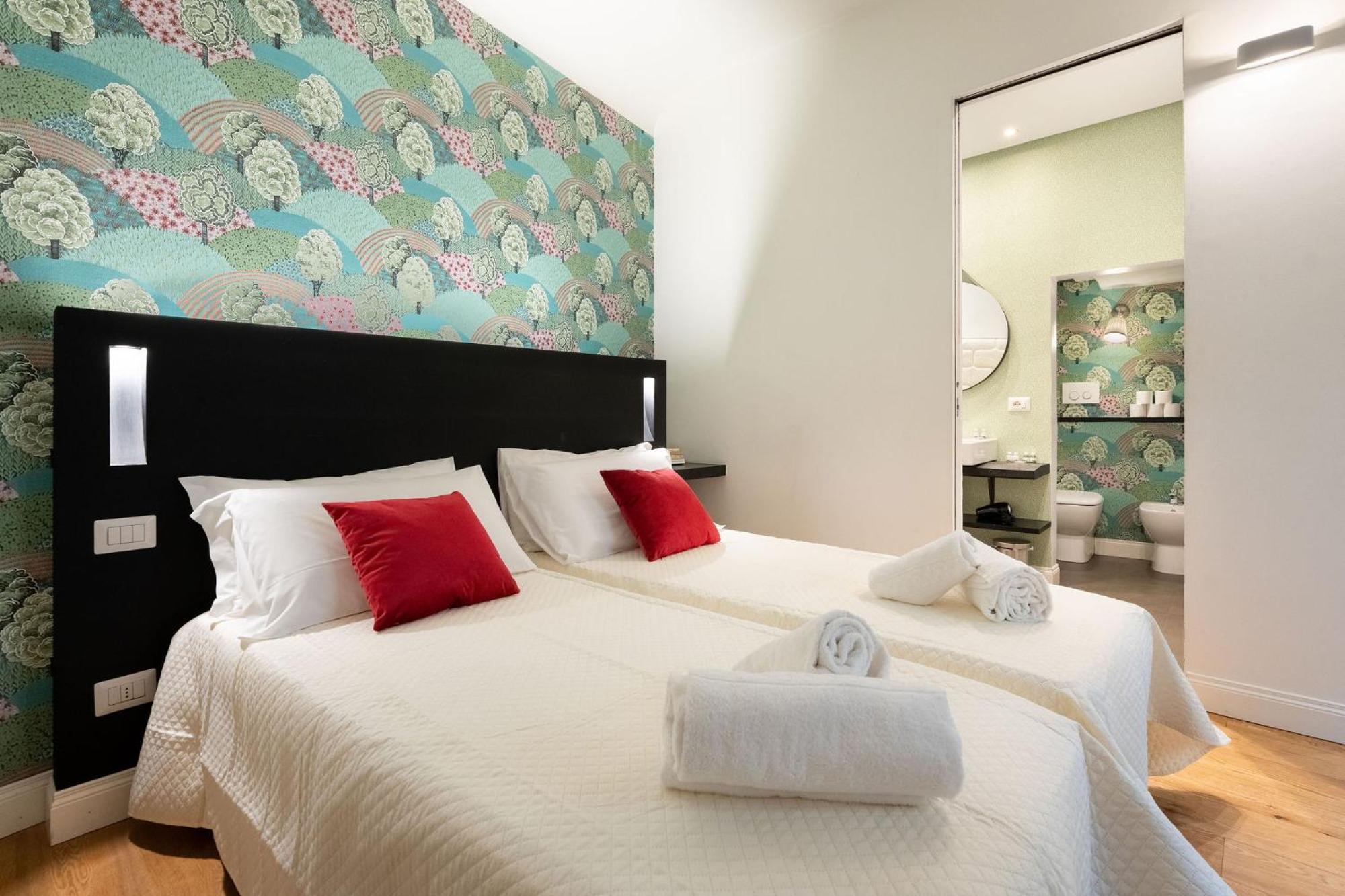 Tb-One Bedroom Luxury Apartment In The Fashion District ฟลอเรนซ์ ภายนอก รูปภาพ